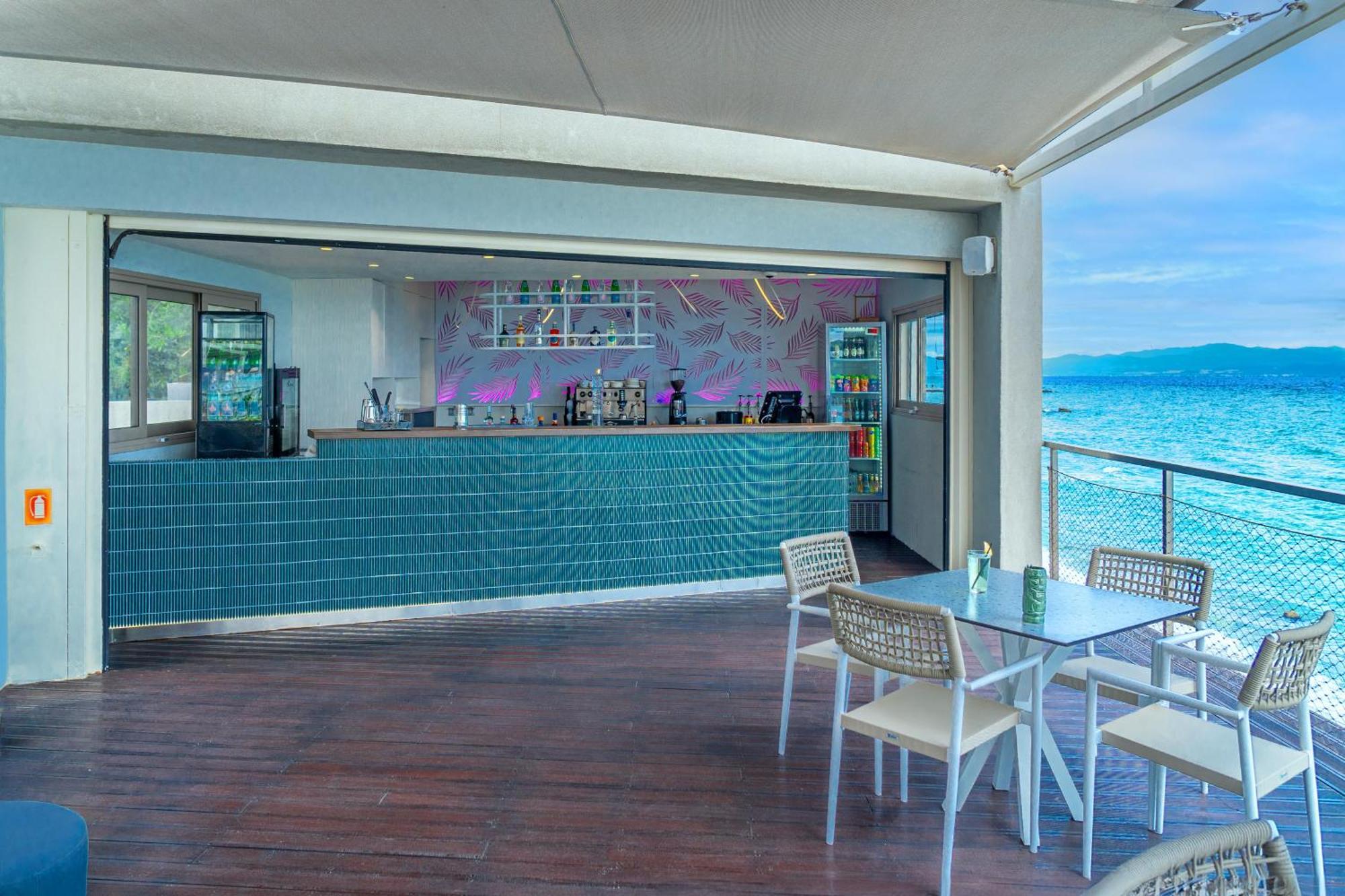 Ammon Zeus Luxury Beach Hotel Kallithea  Bagian luar foto