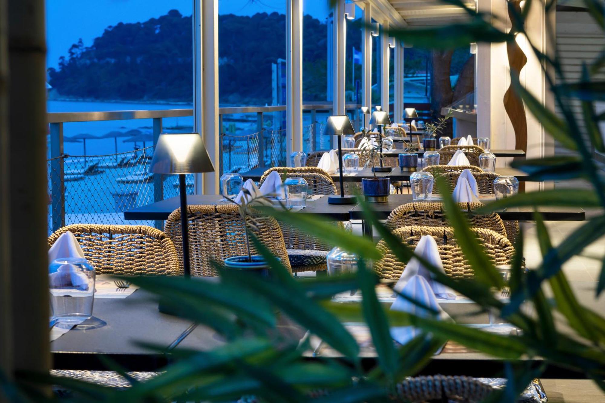 Ammon Zeus Luxury Beach Hotel Kallithea  Bagian luar foto
